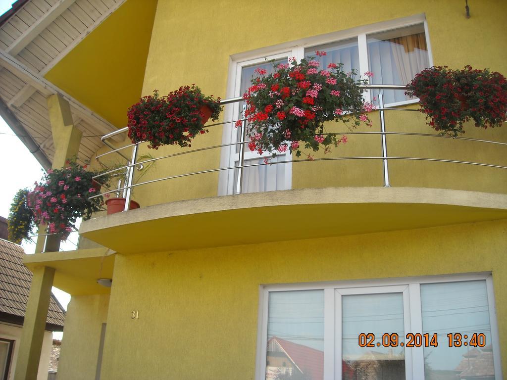 Casa Judith Турда Экстерьер фото